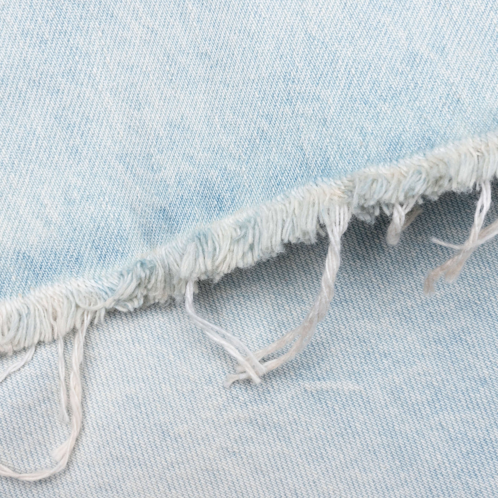 Cutted Belt Low Rise Denim Shorts Pale Blue