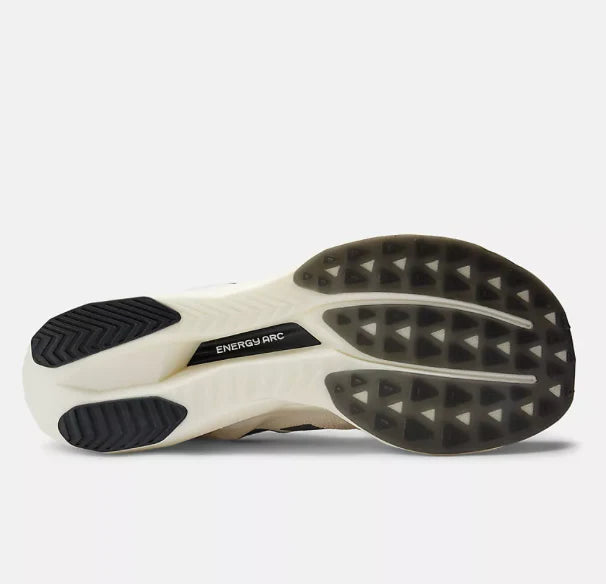Mens New Balance FuelCell SuperComp Elite v5