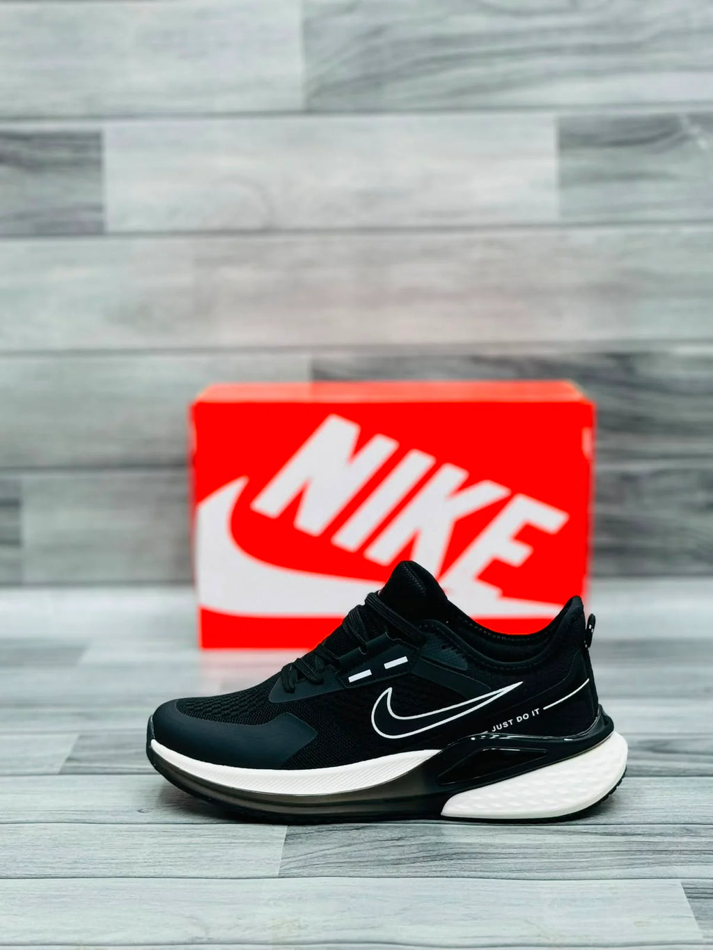 NIKE PEGASUS 41 BLACK AND WHITE