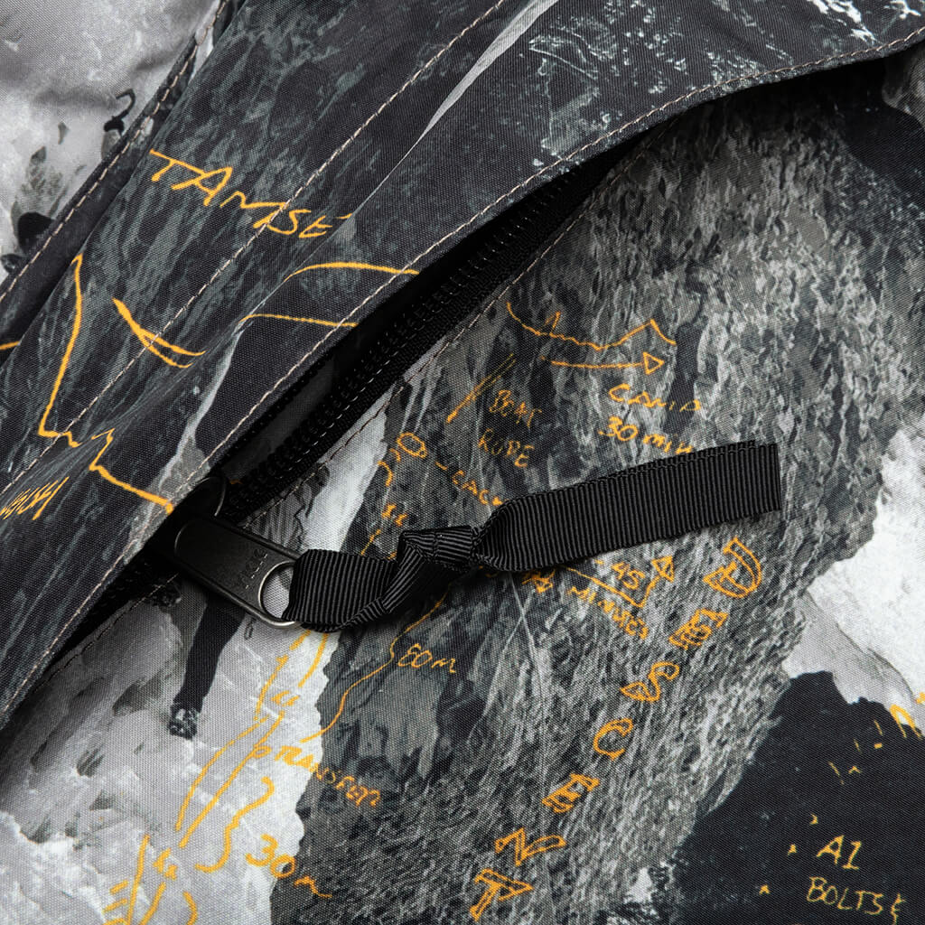 GORE TEX Mountain Jacket Falcon Brown
