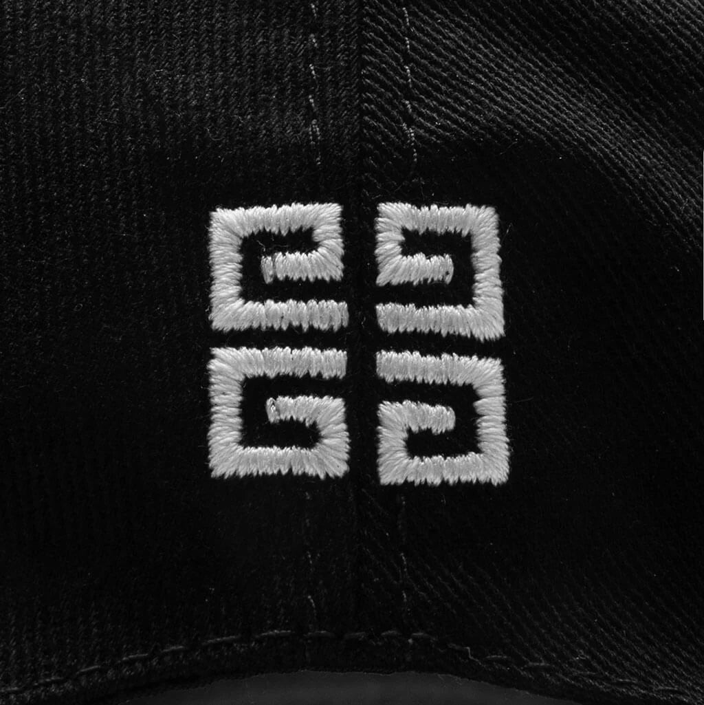 College Embroidered Cap Black