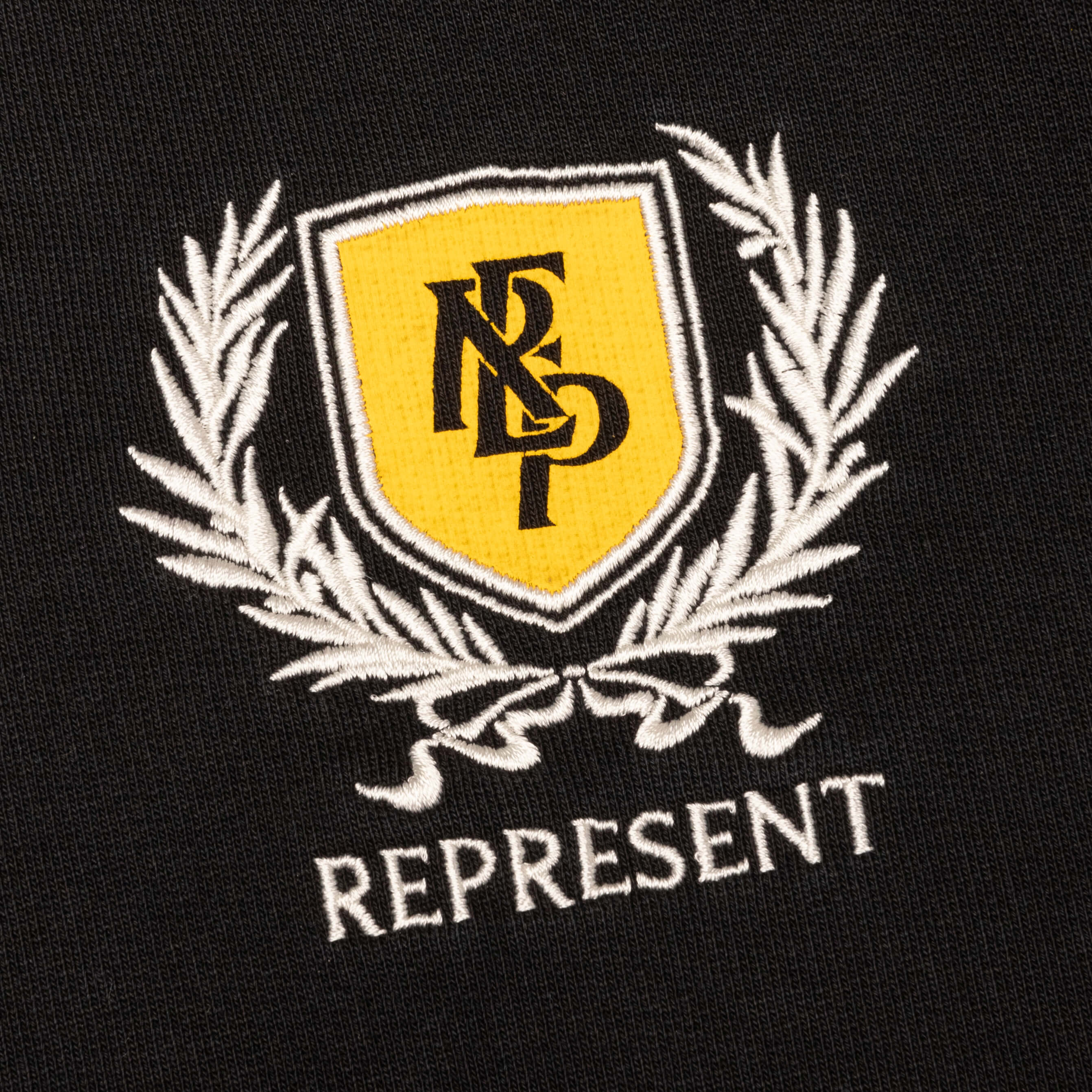 Crest Hoodie Vintage Black