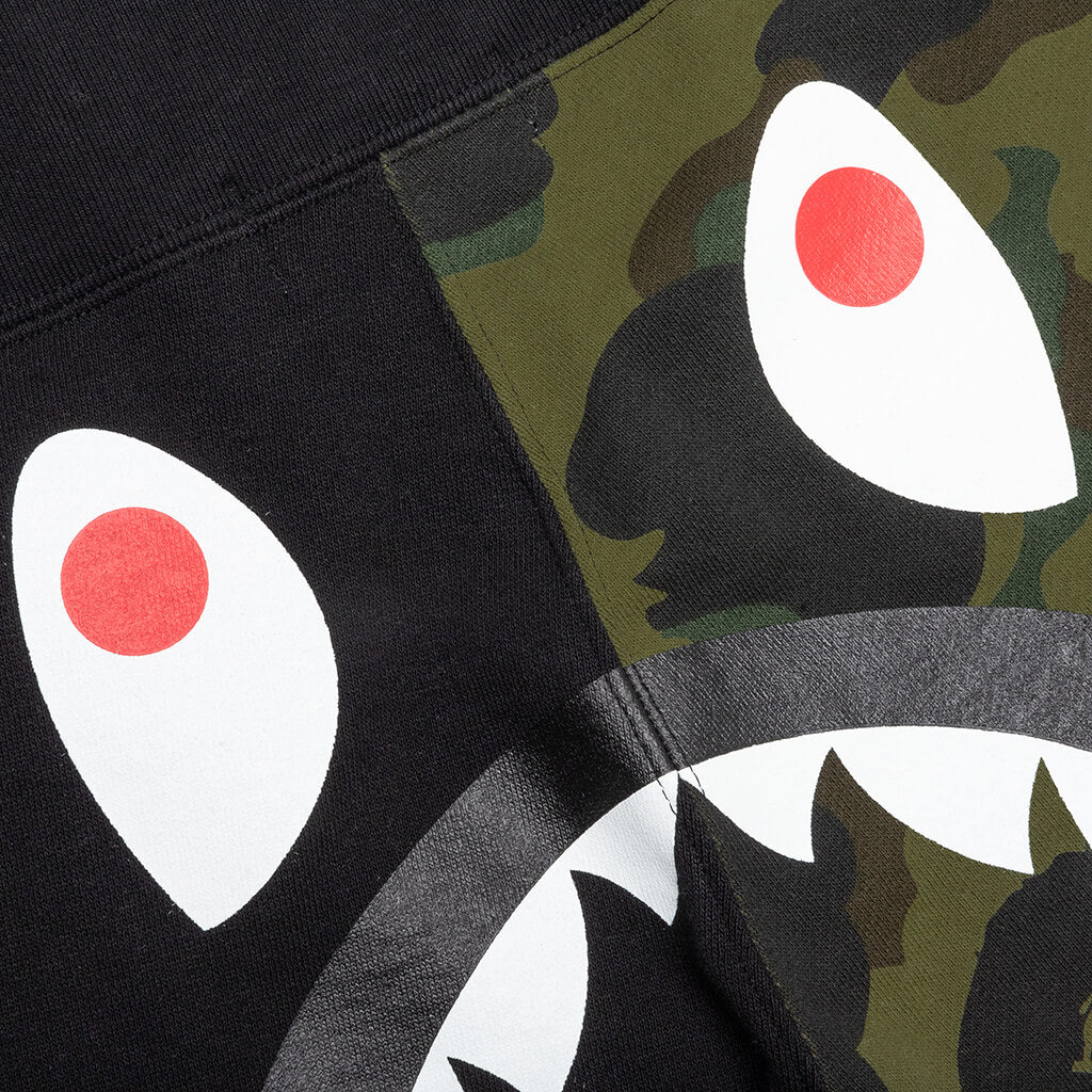 1st Camo Back Shark Sweat Shorts Green